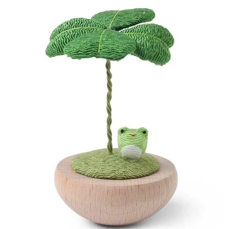 MIYA Company Figurine Clover & Frog